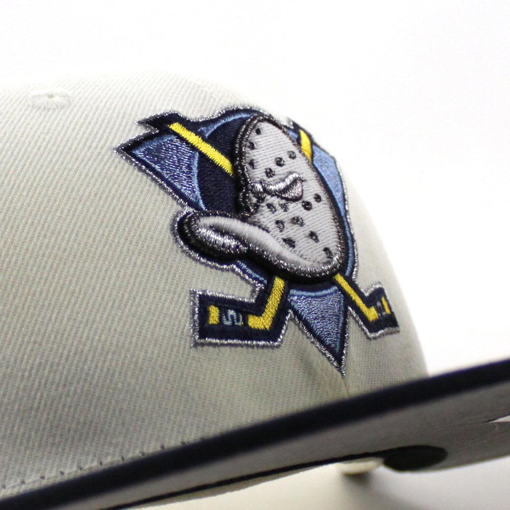 Anaheim Ducks 25 Years New Era 59Fifty Fitted Hat (Chrome White
