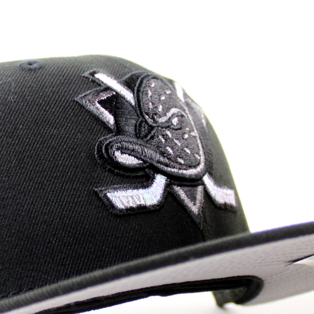 Anaheim Ducks A Mighty Decade 1993 New Era 59Fifty Fitted Hat