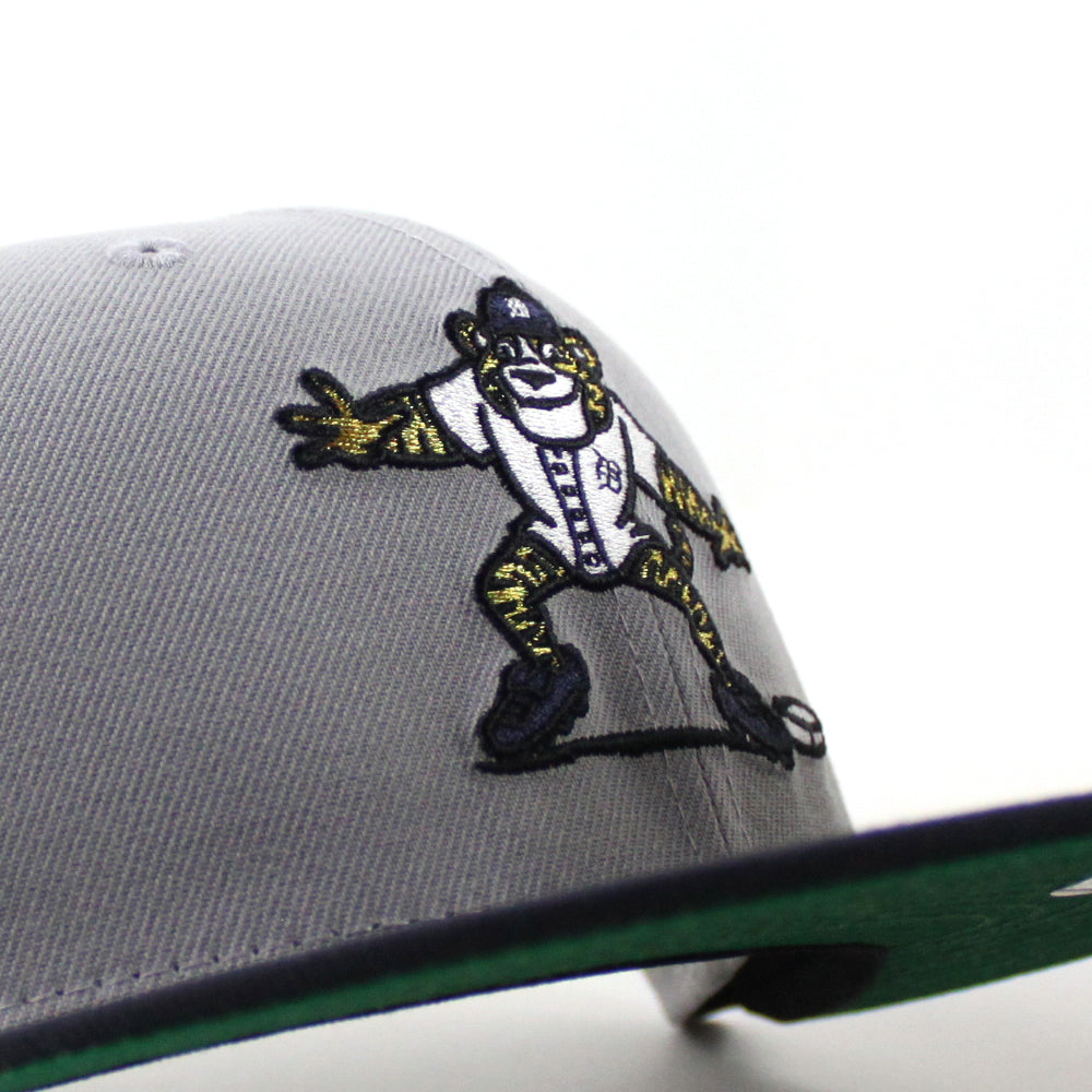 New Era Detroit Tigers Fitted Hat MLB 2005 All Star Game Side Patch Cap Gray U/V New Era Detroit Tigers Fitted Hat MLB 2005 All Star Game Side Patch Cap Gray U/V