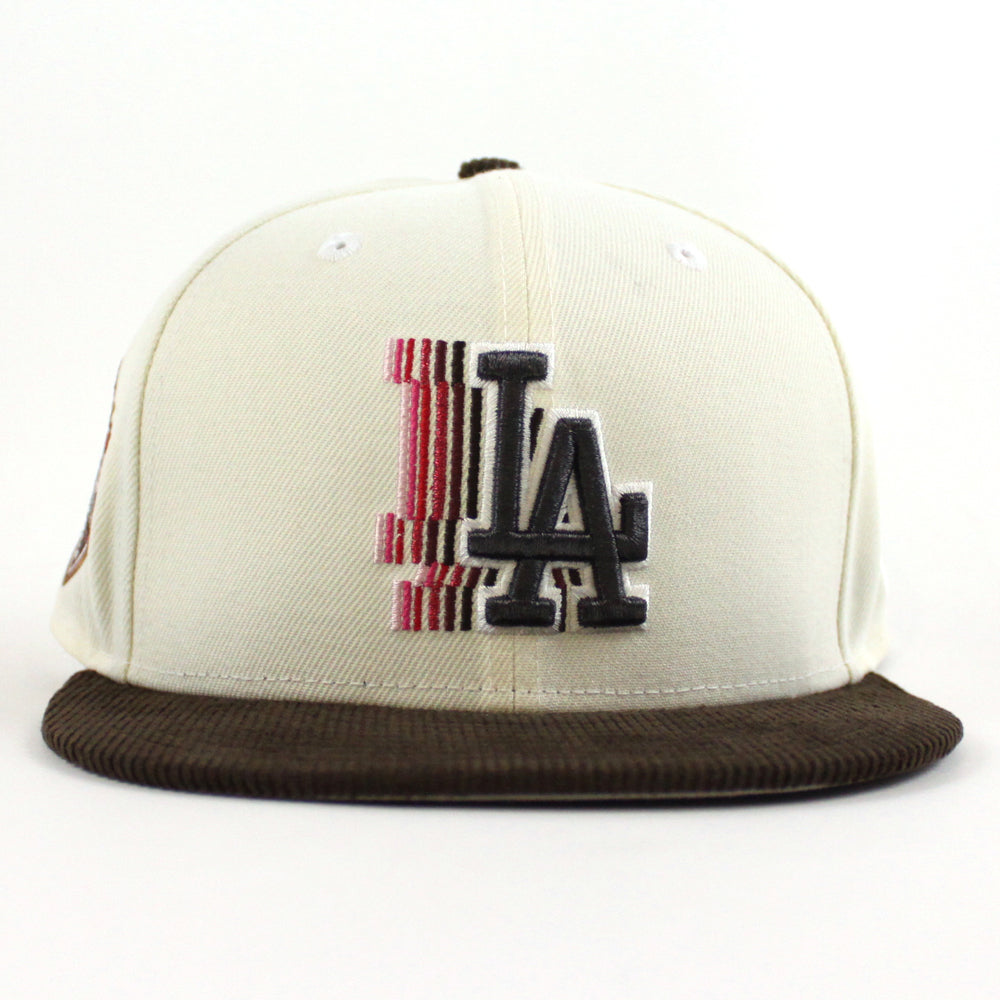 Los Angeles Dodgers New Era Chrome 59FIFTY Fitted Hat - Stone/Black