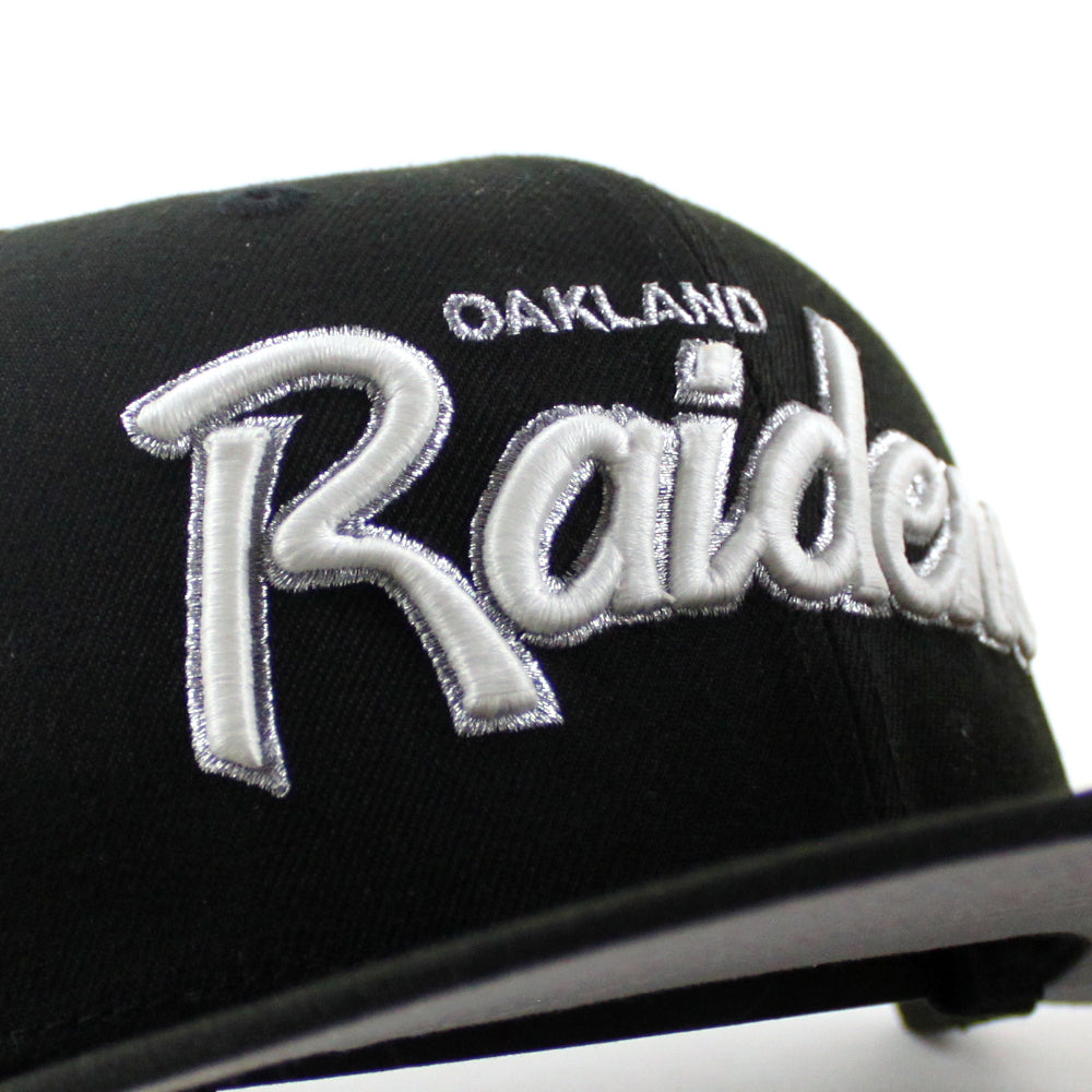 Oakland Raiders Pirate Patch New Era 9Fifty SnapBack (Black Gray