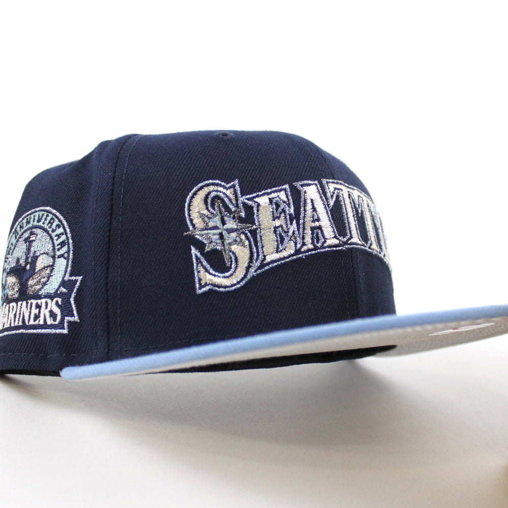 Seattle Mariners 30th Anniversary New Era 59FIFTY Fitted Hat (oceanside Blue Sky Blue Metallic Silver Under BRIM) 7 3/8