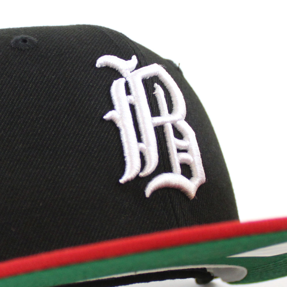 ⚾️ BIRMINGHAM BARONS (LOS BARONS) Southern League New Era 59Fifty Fitted Hat  in Chrome White, Black and Green Under Brim. Side Logo: Glow…
