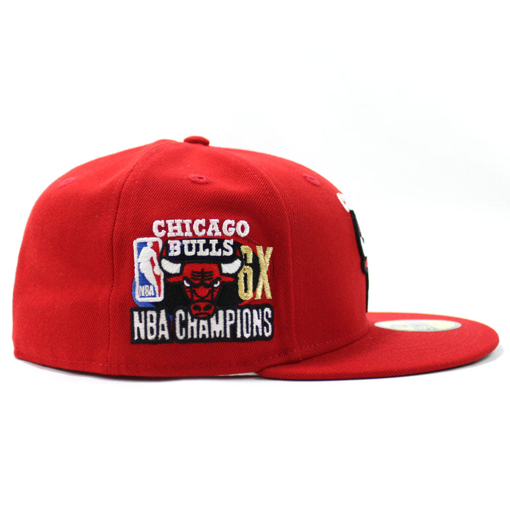 RED & Green Chicago Bulls hat snapback. NEW