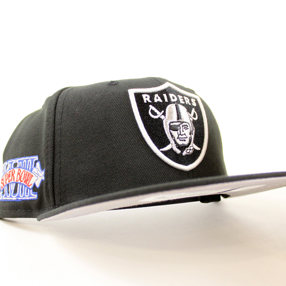 Las Vegas Raiders Super Bowl New Era 9Fifty Snapback Cap (Team Color Gray  Under Brim)