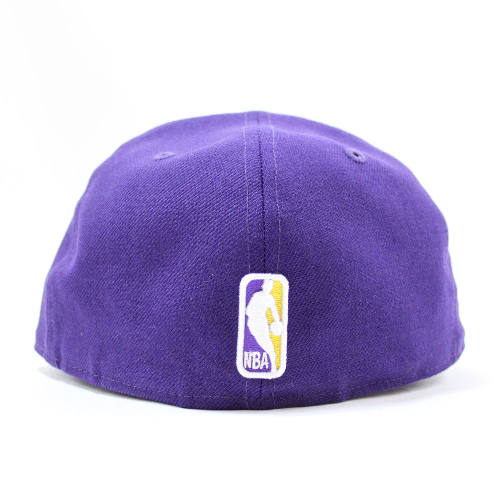 New Era Los Angeles Lakers 17-Time Champions Side Patch Black on