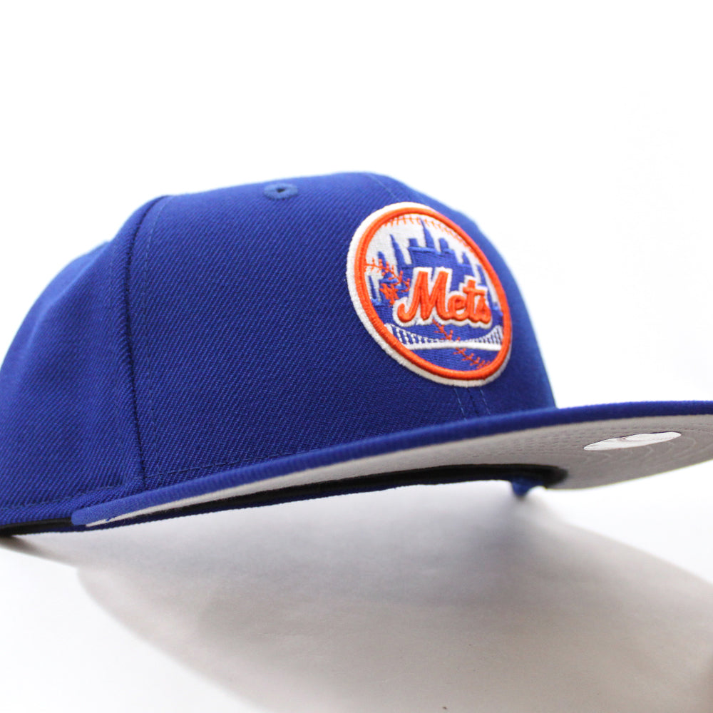 New York Yankees x Mets Split Crown Grey Bottom 59FIFTY Side Patch Fitted | Navy/Royal Blue Yankees x Mets 5950 Cap 7 1/4