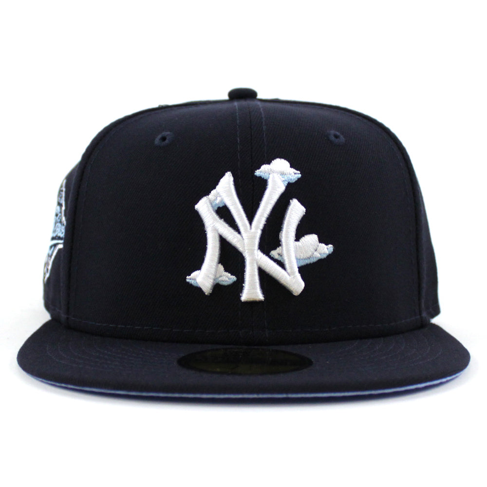 New York Yankees COMIC CLOUD 1996 World Series New Era