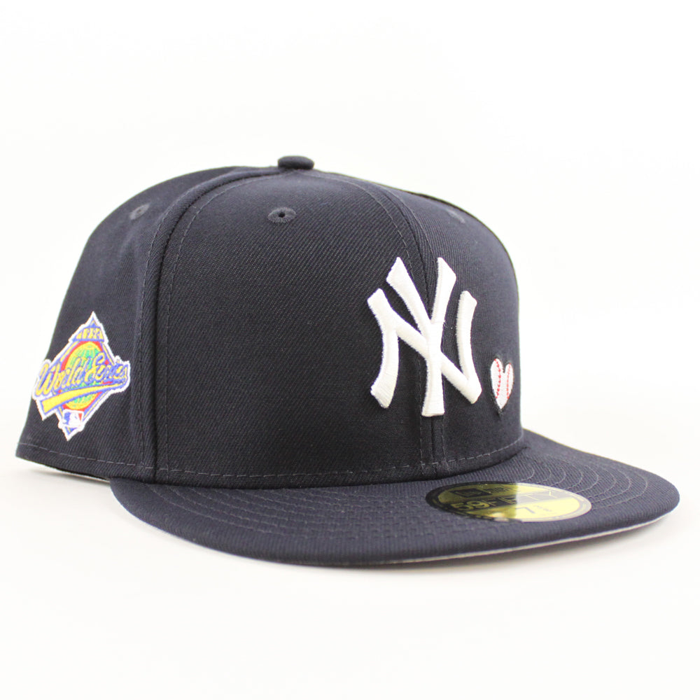 New York Yankees TEAM HEART 1996 World Series New Era