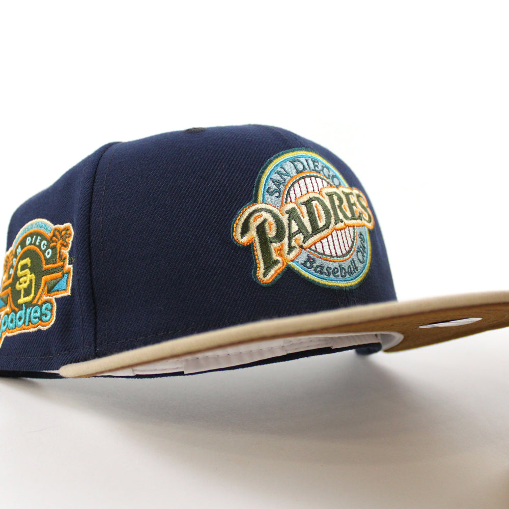 Padres Side Patch Fitted New Era 59Fifty San Diego Padres Laurel