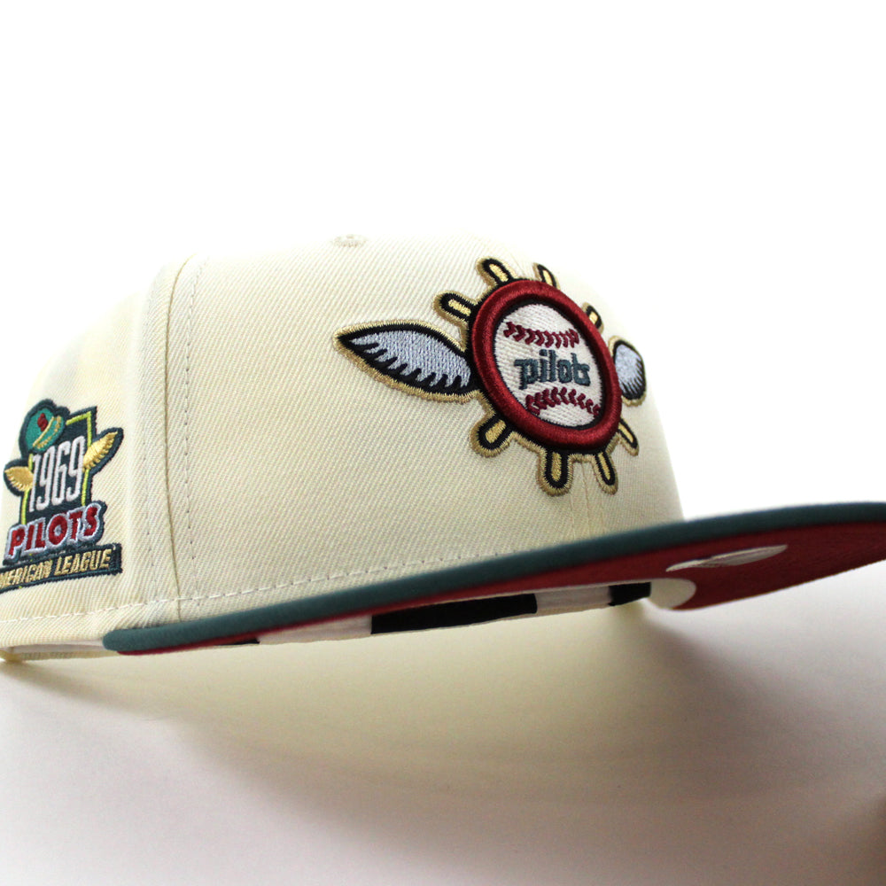Seattle Pilots 1969 Pilots New Era Fitted 59Fifty Hat (Glow in the