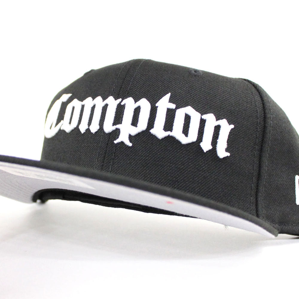 klinker slinger prinses Compton New Era 59fifty Fitted Hat (Black White Gray Under Brim)- Green  Bottom Raiders New Era Fitted Caps - Grey Under Visor Straight Outta Compton  Fitteds – ECAPCITY