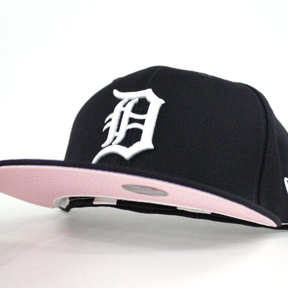Detroit Tigers New Era 59Fifty Fitted Hat (Team Color Pink Under Brim)