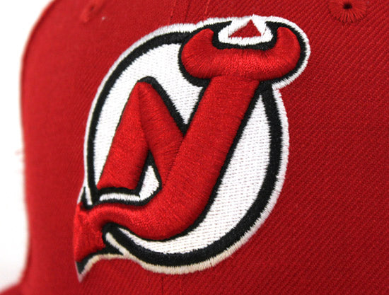 New Era 59FIFTY NJ DEVILS Hat Cap Fitted 6 3/4 Wool NHL New Jersey 5950 NOS