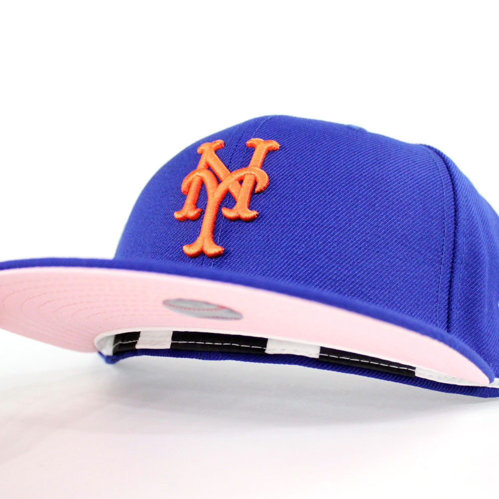 Colored brim fitted hats with patches Clearance