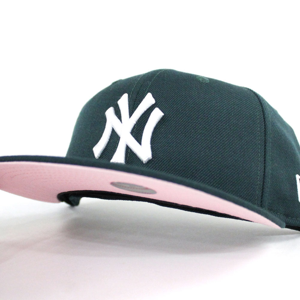 Green fitted pink brim Clearance
