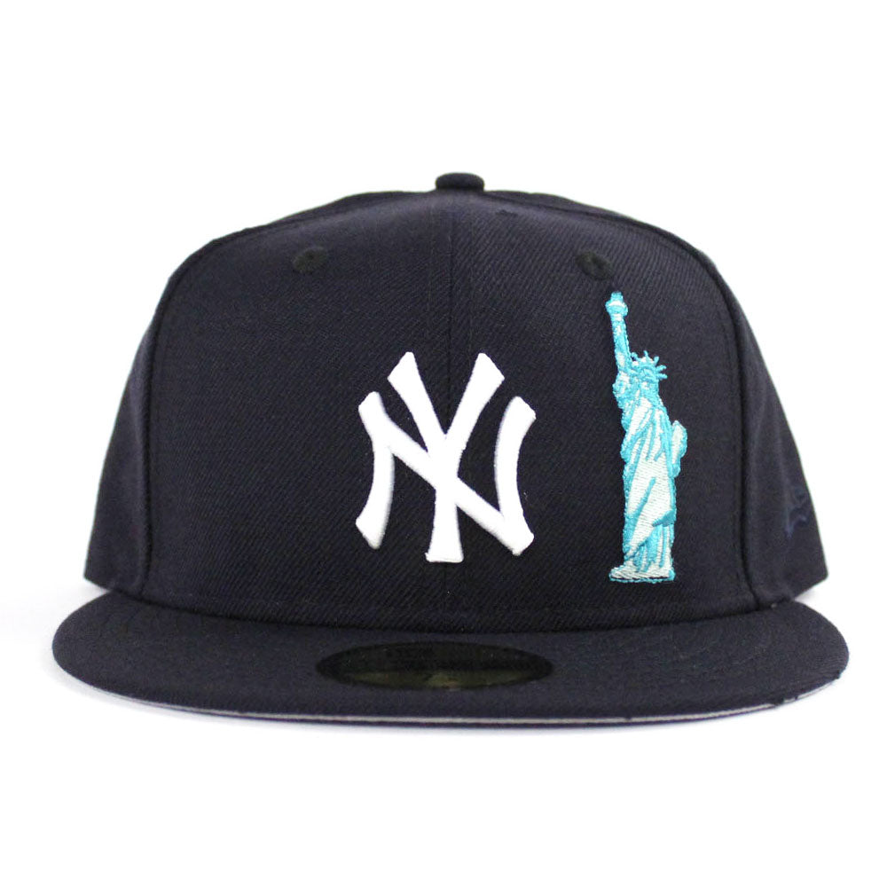 New York Yankees Statue Of Liberty National Monument New Era