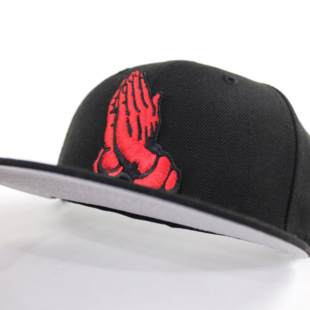Praying Hands New Era 59Fifty Fitted Hat (Black Red Gray Under Brim ...